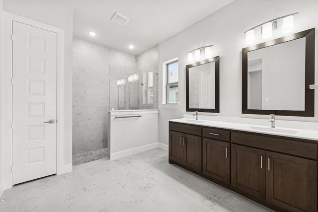 748 Shinnery Oak Way, Waxahachie, TX 75165