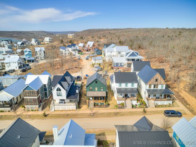 45 Ramble Along Road, Carlton Landing, OK 74432