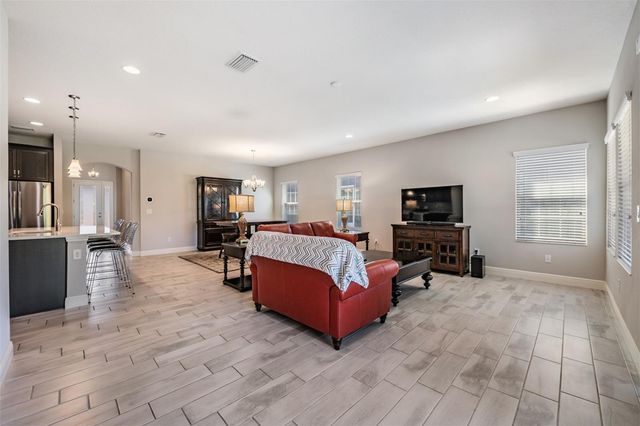 7404 FUTURA PLACE, Apollo Beach, FL 33572