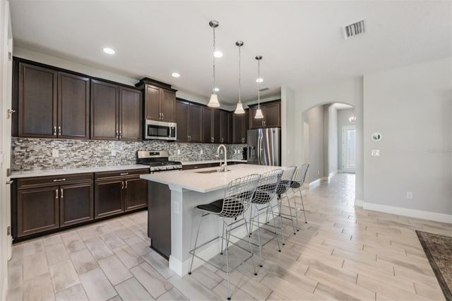 7404 FUTURA PLACE, Apollo Beach, FL 33572