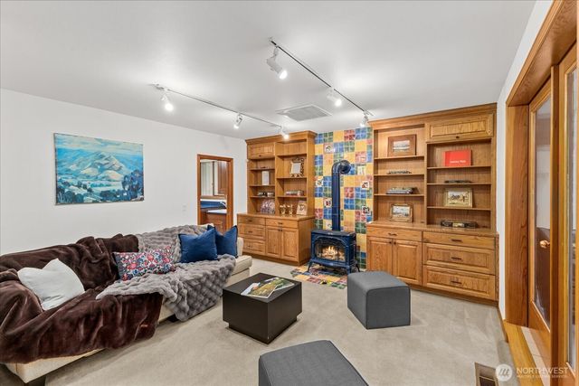 20026 190th Avenue NE, Woodinville, WA 98077