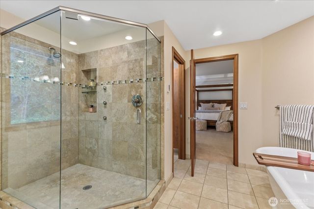 20026 190th Avenue NE, Woodinville, WA 98077