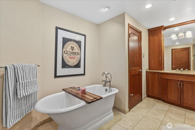 20026 190th Avenue NE, Woodinville, WA 98077