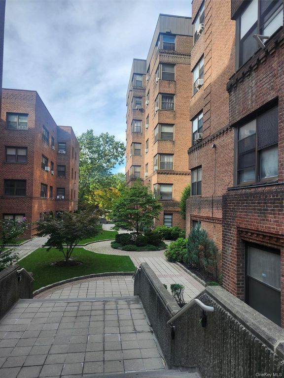 101 Ellwood Avenue 7E, Mount Vernon, NY 10552 — photo 2