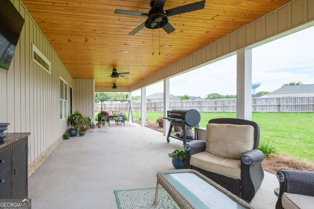 177 Sandalwood Circle, Statesboro, GA 30458