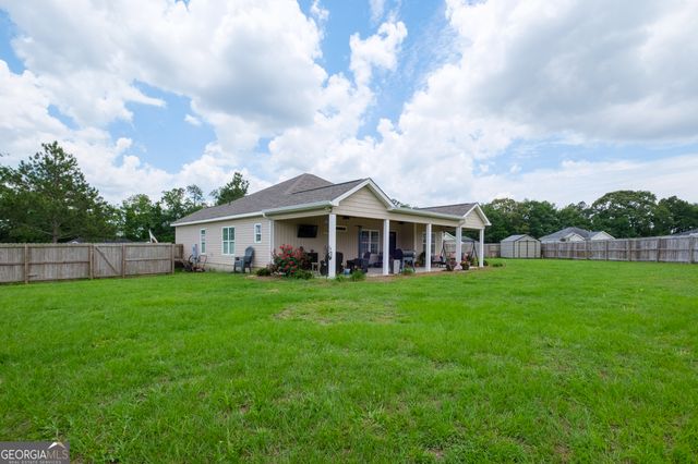 177 Sandalwood Circle, Statesboro, GA 30458