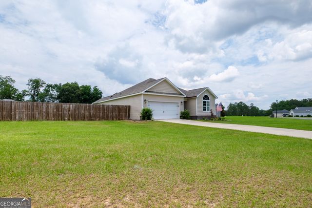 177 Sandalwood Circle, Statesboro, GA 30458