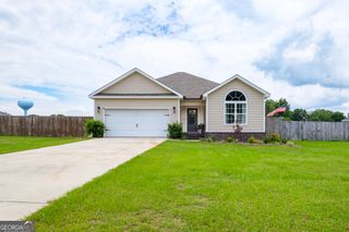 177 Sandalwood Circle, Statesboro, GA 30458