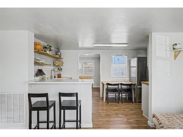 44 N 10th Ave, Brighton, CO 80601