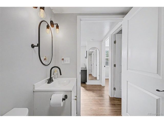 44 N 10th Ave, Brighton, CO 80601