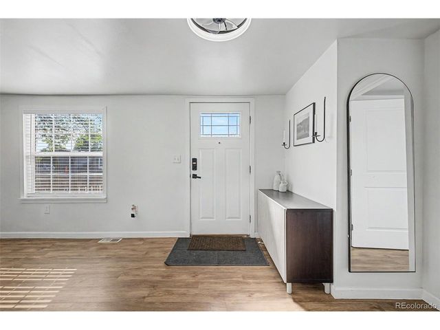 44 N 10th Ave, Brighton, CO 80601