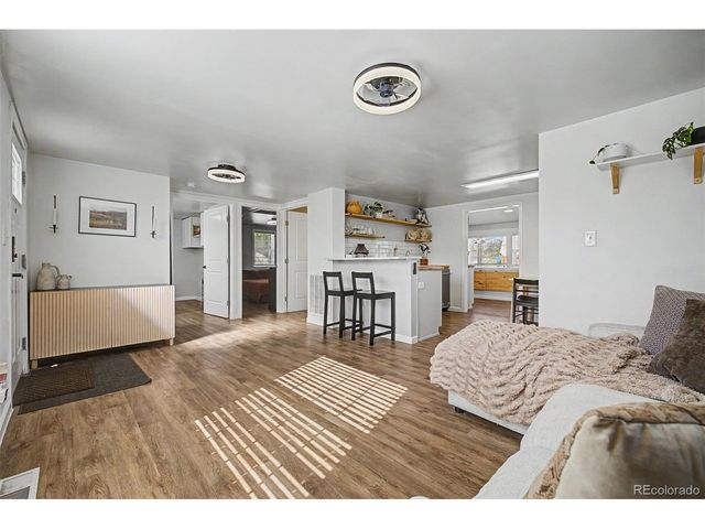 44 N 10th Ave, Brighton, CO 80601