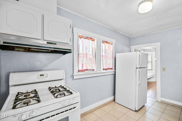 3504 PORTER Avenue, El Paso, TX 79930