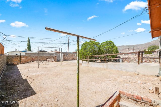 3504 PORTER Avenue, El Paso, TX 79930