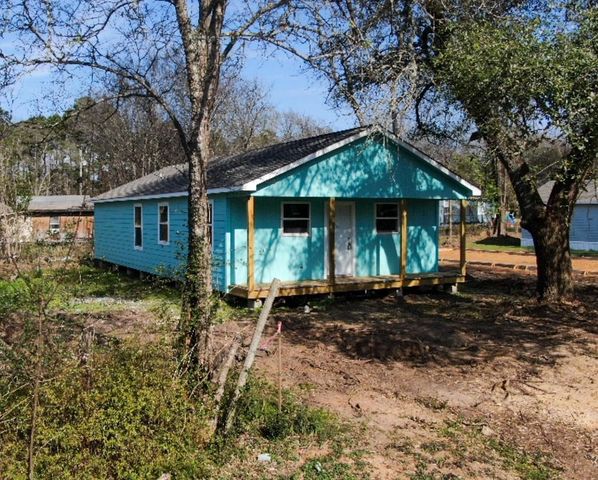414 GODFREY ST, Gladewater, TX 75647
