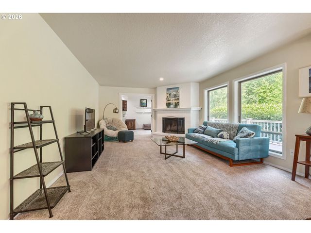 13865 Sw SECRETARIET Ln, Beaverton, OR 97008