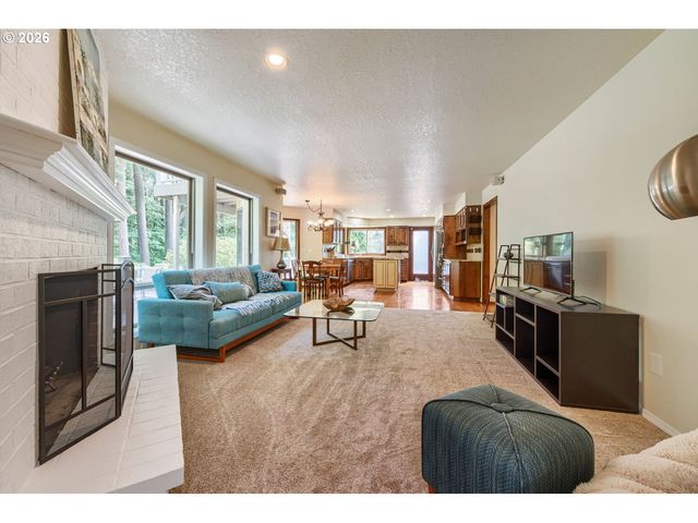 13865 Sw SECRETARIET Ln, Beaverton, OR 97008