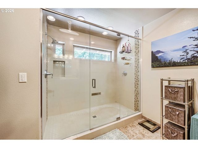13865 Sw SECRETARIET Ln, Beaverton, OR 97008