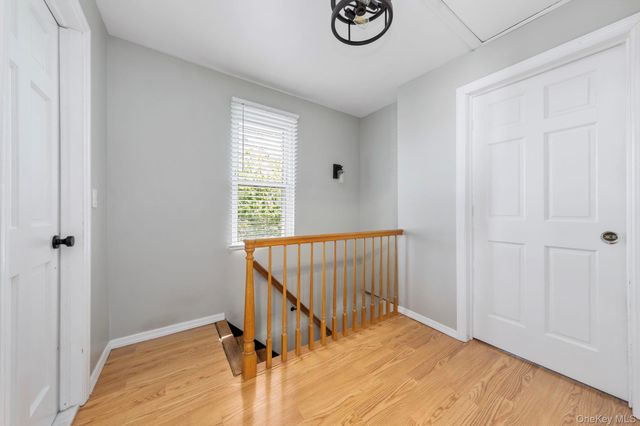 102 Clubhouse Road, Bellmore, NY 11710