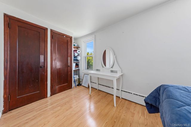 102 Clubhouse Road, Bellmore, NY 11710