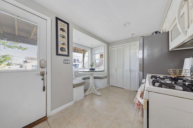 102 Clubhouse Road, Bellmore, NY 11710