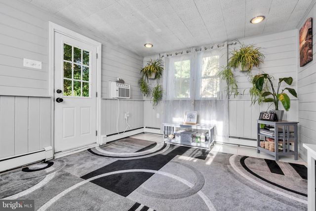 80 LOCUST AVE, Hamilton, NJ 08620