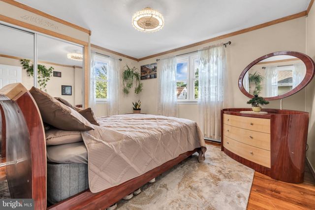 80 LOCUST AVE, Hamilton, NJ 08620