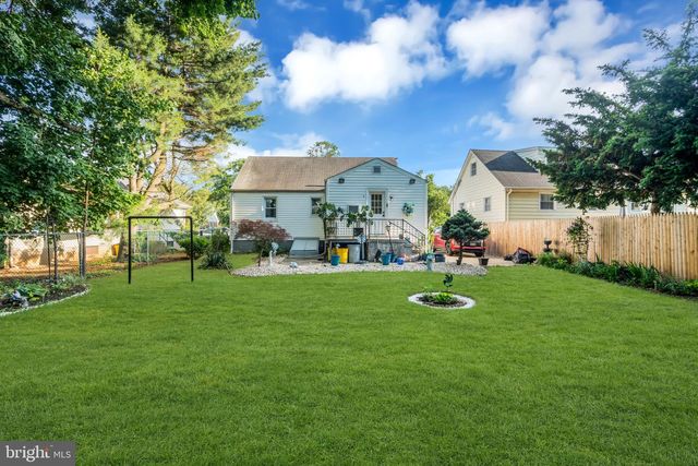 80 LOCUST AVE, Hamilton, NJ 08620