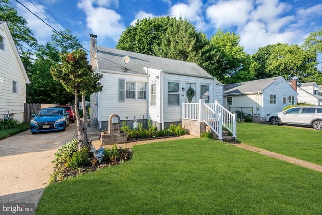 80 LOCUST AVE, Hamilton, NJ 08620