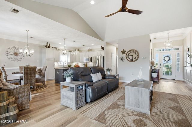 542 Wampee Street NW, Calabash, NC 28467