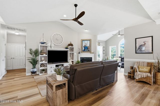 542 Wampee Street NW, Calabash, NC 28467