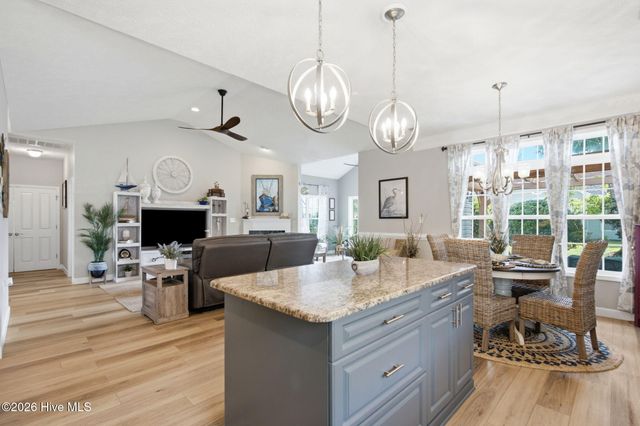 542 Wampee Street NW, Calabash, NC 28467