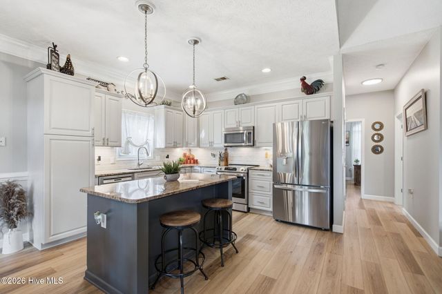 542 Wampee Street NW, Calabash, NC 28467