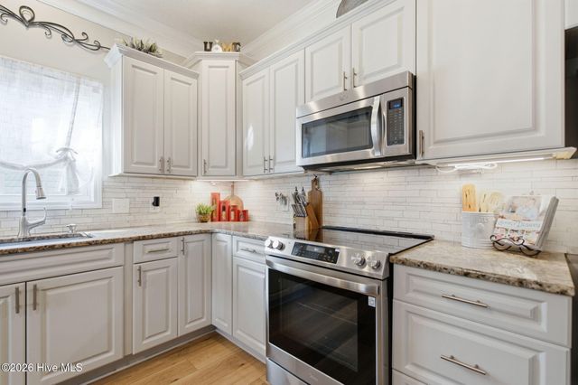 542 Wampee Street NW, Calabash, NC 28467