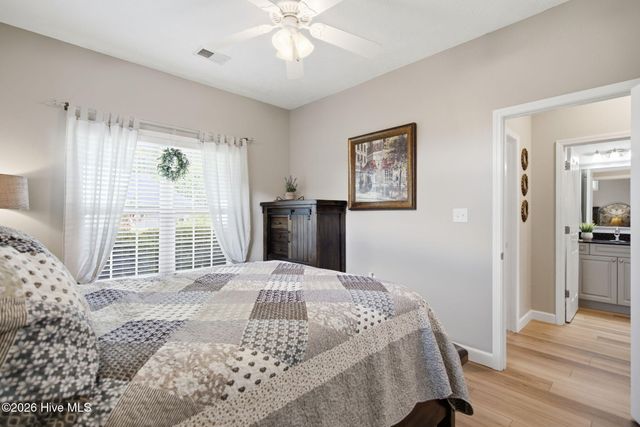 542 Wampee Street NW, Calabash, NC 28467