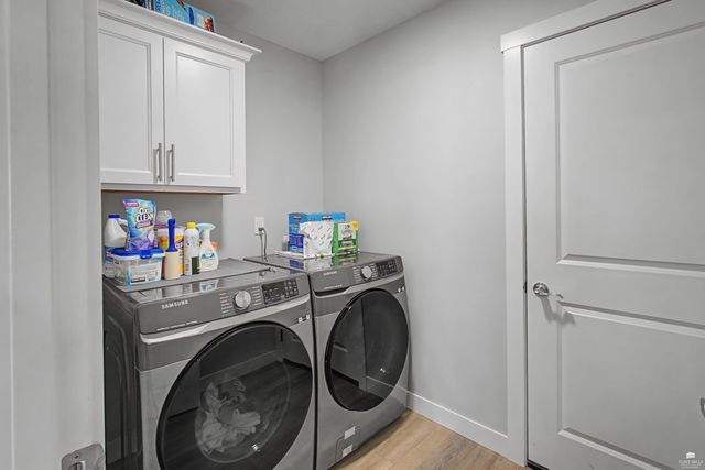 4689 Irvine Drive, Manhattan, KS 66502