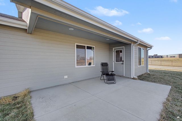 4689 Irvine Drive, Manhattan, KS 66502