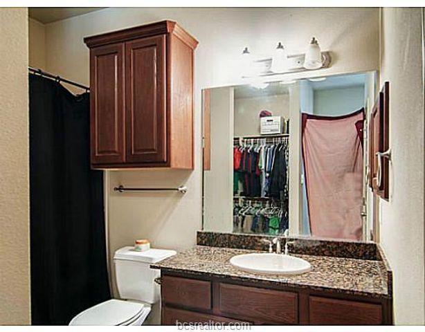 151 Forest Drive, College Station, TX 77840