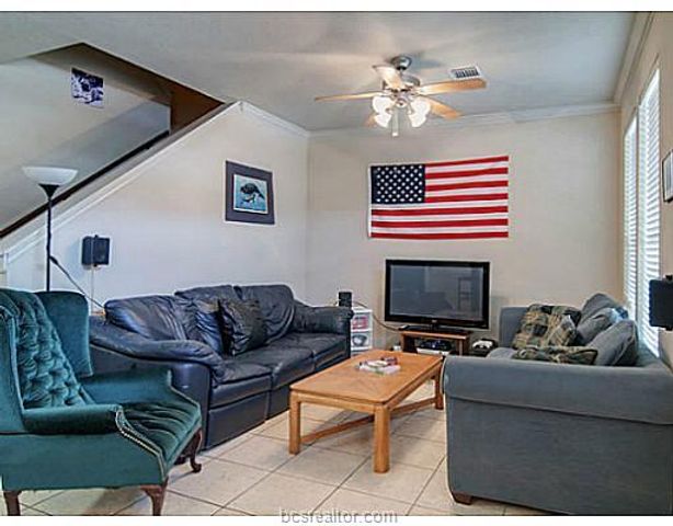 151 Forest Drive, College Station, TX 77840