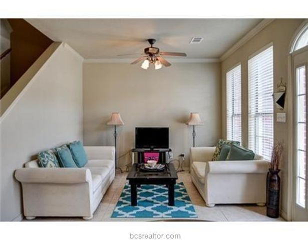 151 Forest Drive, College Station, TX 77840