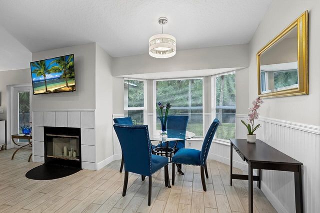 7830 94th Avenue, Vero Beach, FL 32967