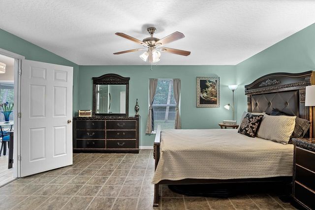 7830 94th Avenue, Vero Beach, FL 32967