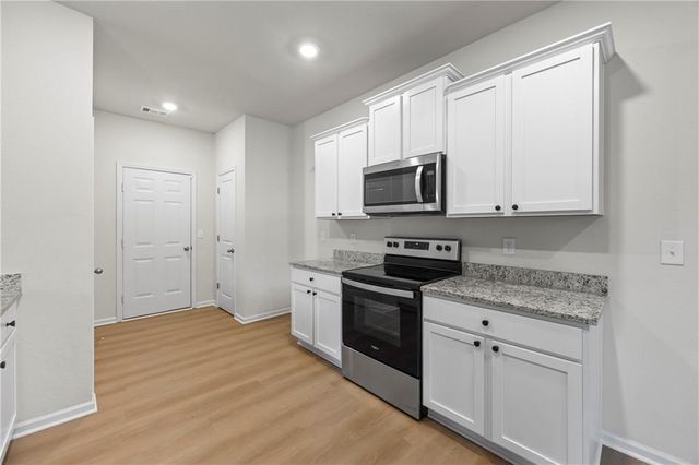 558 Meadows Farm Drive, Monroe, GA 30655