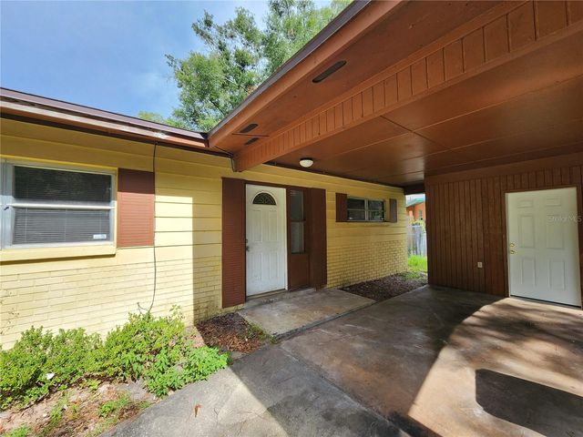 2831 NE 17 DRIVE, Gainesville, FL 32609
