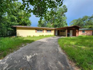 2831 NE 17 DRIVE, Gainesville, FL 32609