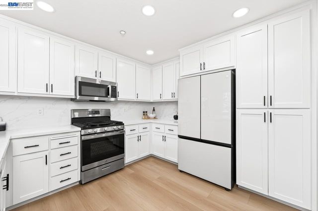 161 N L St 103, Livermore, CA 94550