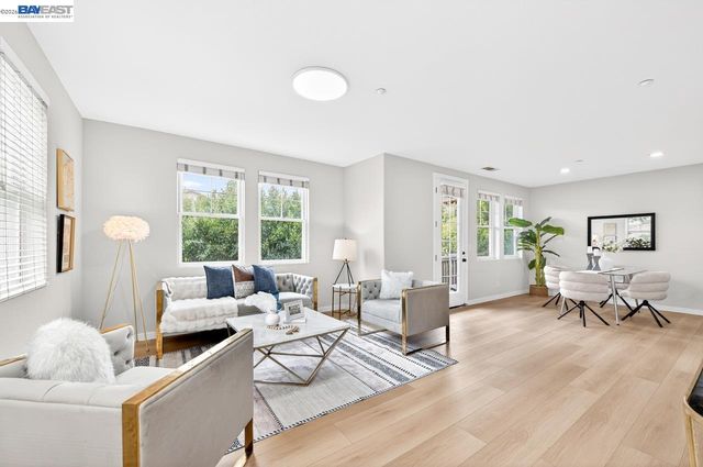 161 N L St 103, Livermore, CA 94550