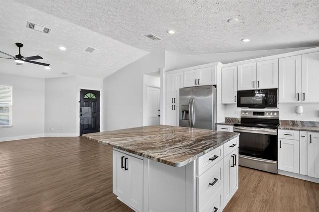 756 SW Ancona Road, Port St. Lucie, FL 34953