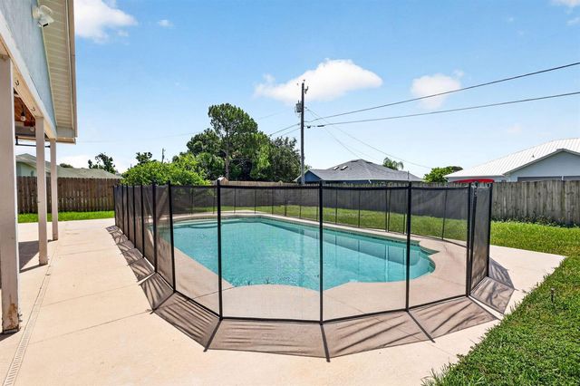 756 SW Ancona Road, Port St. Lucie, FL 34953