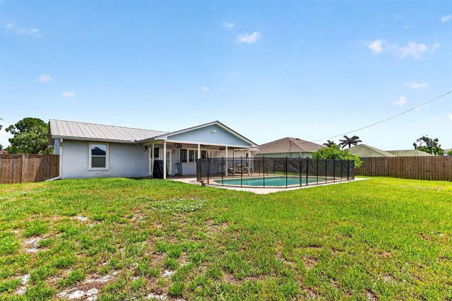 756 SW Ancona Road, Port St. Lucie, FL 34953